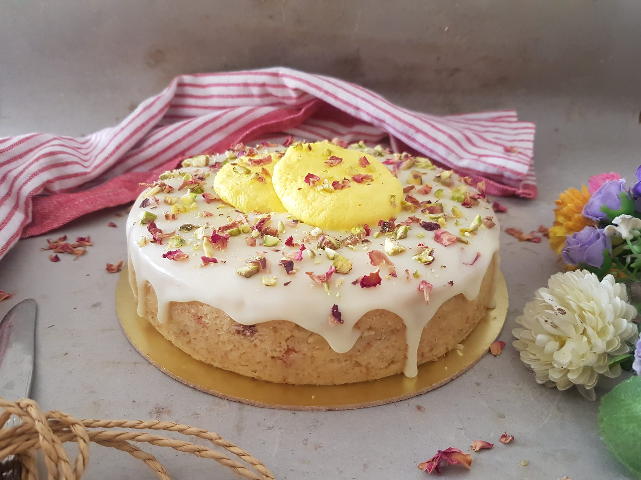 Yummy Saffron Rasmalai Cake - Wishingcart.in